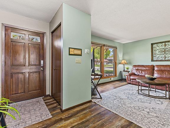 5th image of 7310 Inman Ave S