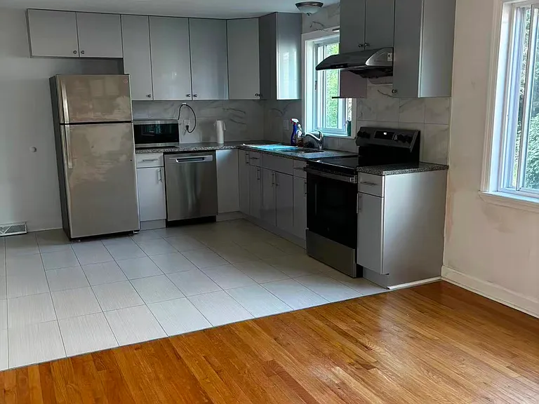 31 Manila Ave #1 — Photo 11