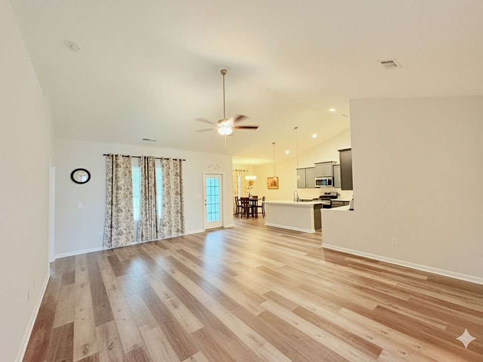 living unfurnished_10292025