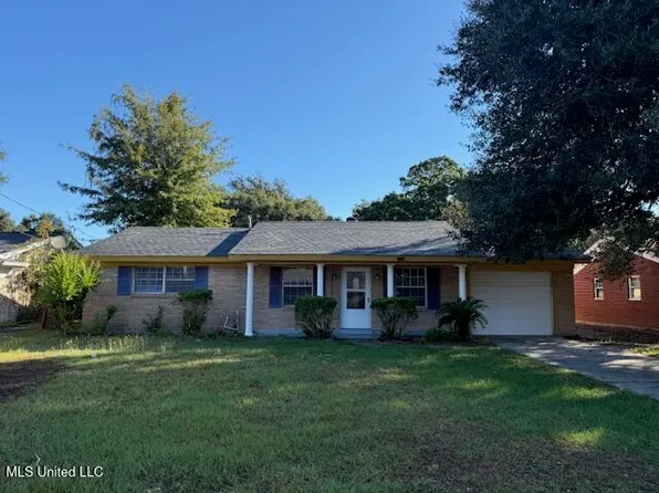 100 Valentine Dr, Long Beach, MS 39560