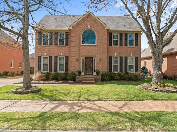 225 Warwick Park Ln, Franklin, TN 37069