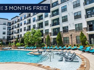 2700 Charlotte Ave Apartments, Nashville, TN 37209