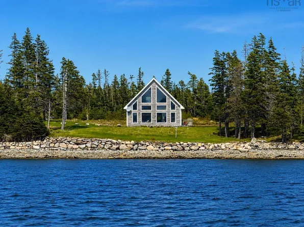 828 Little Liscomb Rd, Saint Mary's, NS B0J 2A0