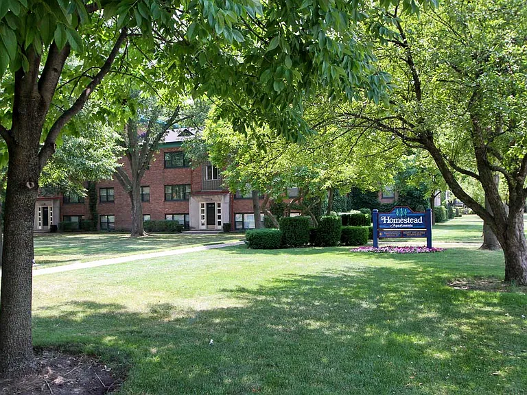 HOMESTEAD APARTMENTS — Photo 14