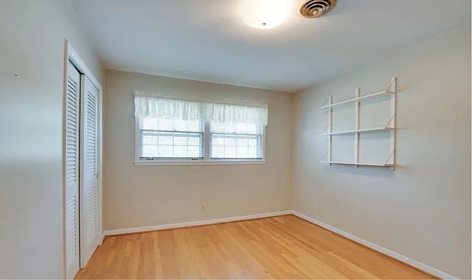 11207 Crestfield Dr SE — Photo 18