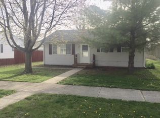 813 N Independence St, Tipton, IN 46072