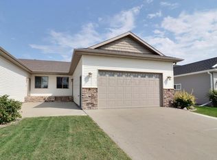4470 53rd St S, Fargo, ND 58104