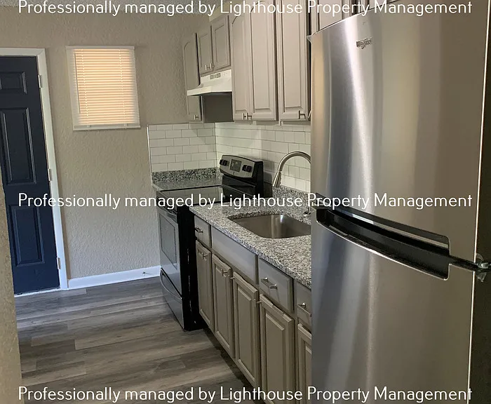 9036 Castle Blvd — Photo 5