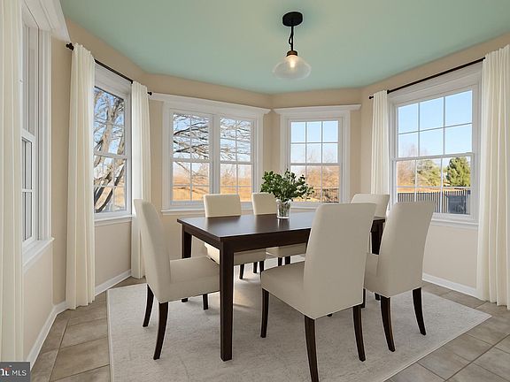 4th image of 39 Torrey Pines Ct