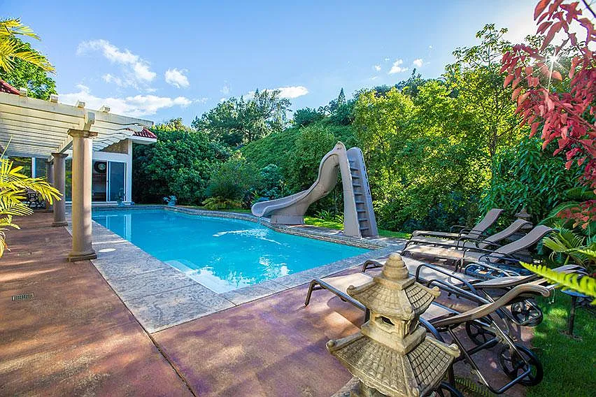 372 Puu Way
