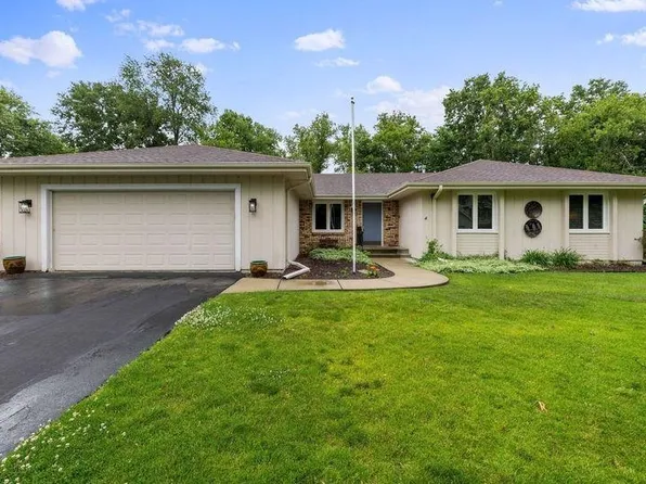 3581 Sage Dr, Rockford, IL 61114