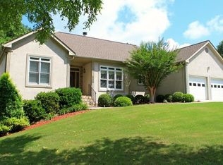 3710 Glen Ian Dr, Loganville, GA 30052