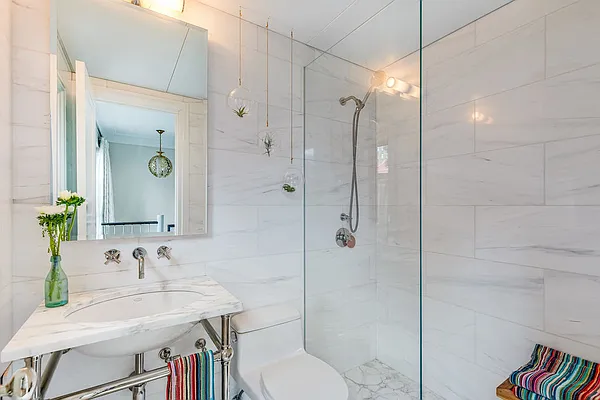 Sold by Keller Williams NYC | media 27