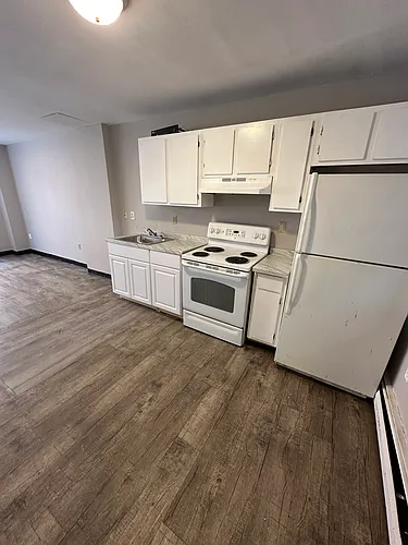 258 Mill St Photo 1