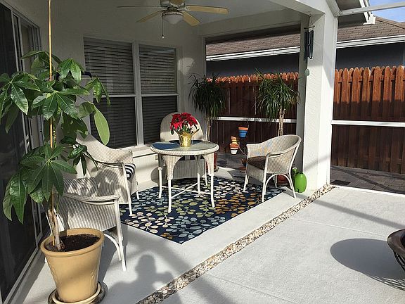 4th image of 10257 Oasis Palm Dr