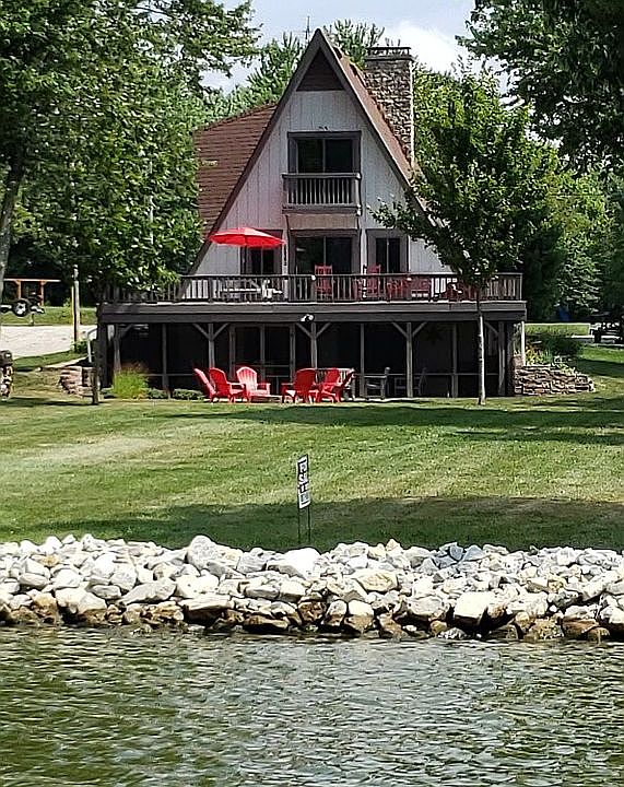 1st image of 1348 N Santee Dr