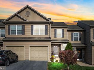 8454 Hamilton St, Hummelstown, PA 17036