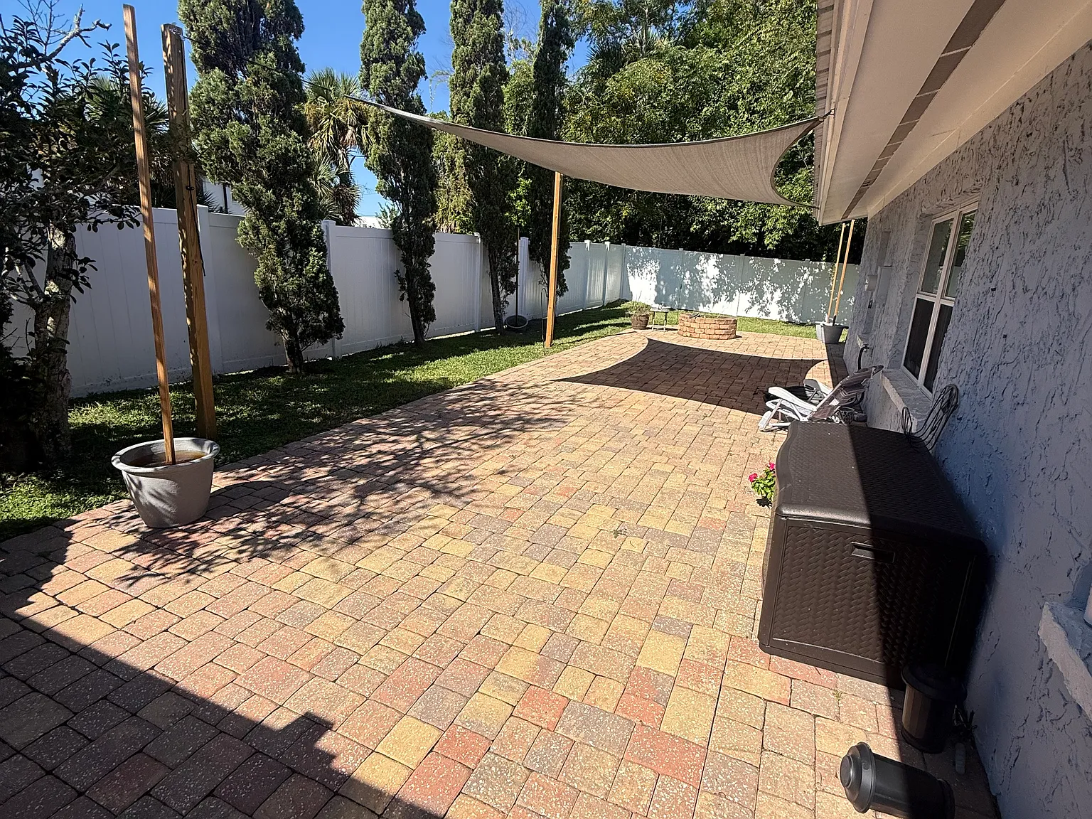 3 bed, 1337 sqft, $2,850 — Photo 3