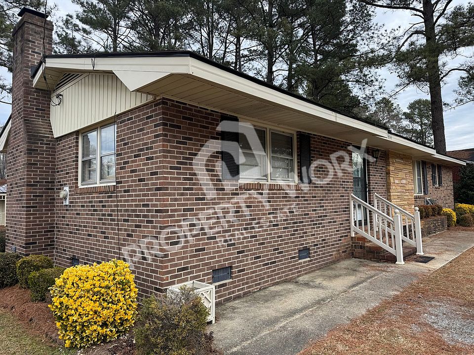 1st image of 6904 W Mount Dr