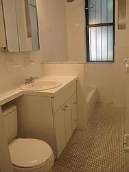 Rented by Metropolis Real Estate of Manhattan