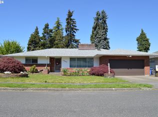 10457 NE Hoyt St, Portland, OR 97220