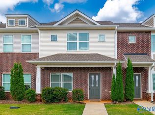 352 Falling Water Ln, Madison, AL 35756