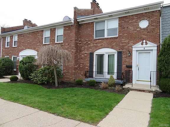 2nd image of 55 Oakbrook Dr APT D