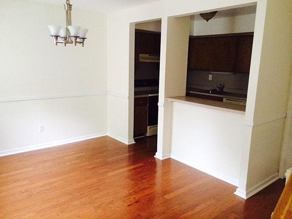 Spacious Dining Room