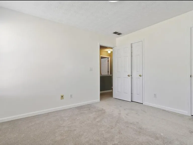 850 Madison Chase Way — Photo 3