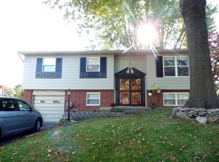 1318 Skyline Dr, Jeffersonville, IN 47130