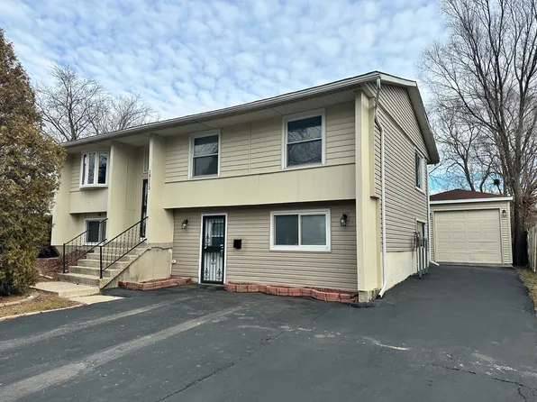 18113 Orleans Dr, Hazel Crest, IL 60429