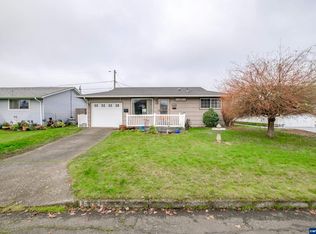 1565 Astor Way, Woodburn, OR 97071