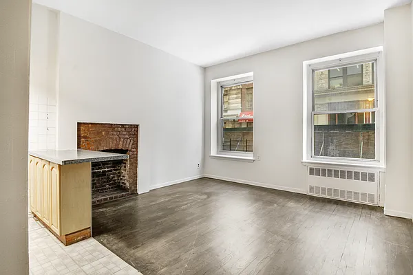 Rented by Oxford Property Group | media 11