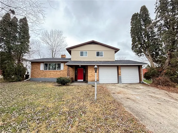 4718 Belcourt Dr, Dayton, OH 45417