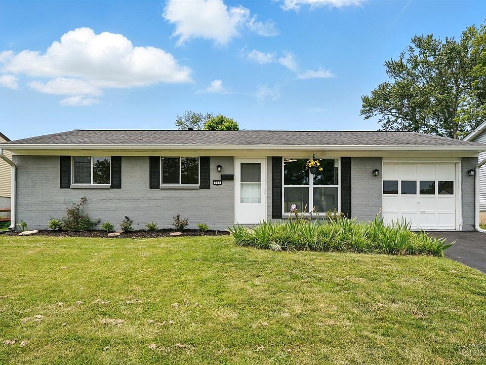 736 Mohican Dr, Loveland, OH 45140 | Zillow