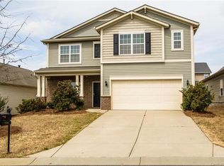 2044 Blue Iris Dr, Matthews, NC 28104