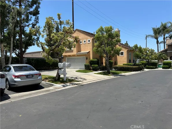 2690 Peralta Ct, Tustin, CA 92782