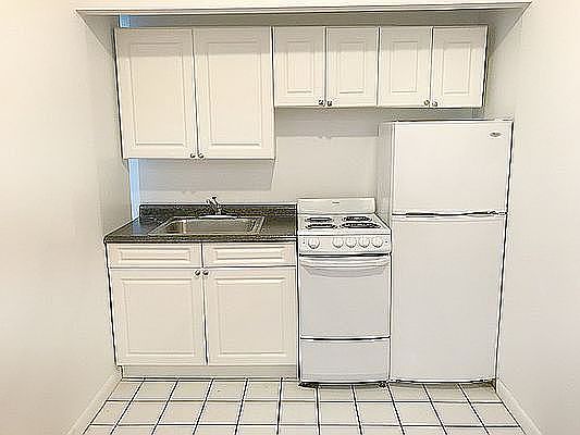 1st image of 203 E 27th St #34D