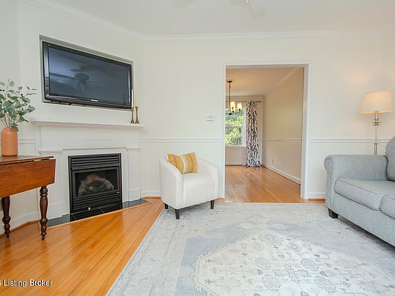 3rd image of 114 Crescent Ave APT F2
