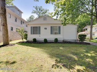 138 Shady Lane Dr, Lakewood, NJ 08701