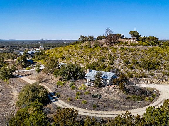 2nd image of 310 Eagles Nest Dr