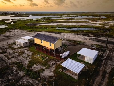 326 E 10th St, Rockport, TX, 78382