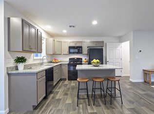 Towns Edge Apartments, Lebanon, PA 17046