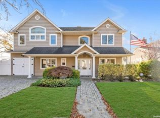 114 Shoreham Way, Merrick, NY 11566