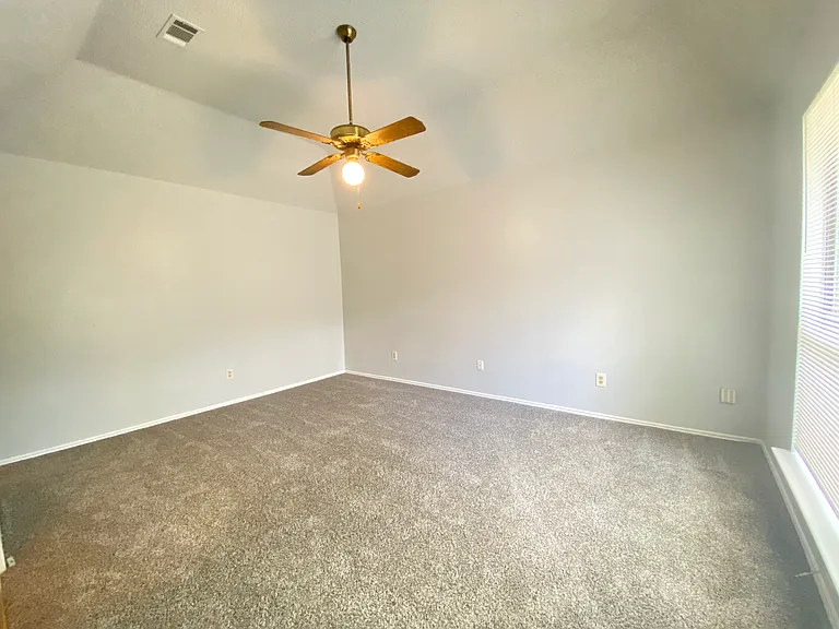 6101 Meadowside Trl — Photo 11