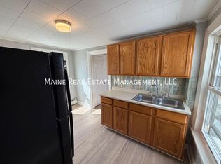 11 Ayers Ct APT 2, Brewer, ME 04412