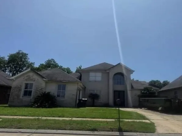 12420 Carmel Pl, New Orleans, LA 70128