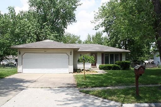 1st image of 230 Karen Dr