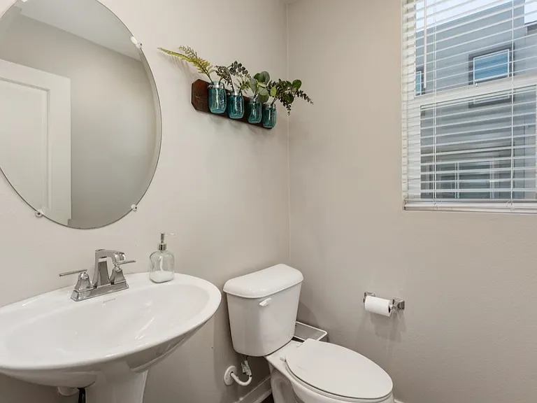 2601 Cranston Dr #712 — Photo 6