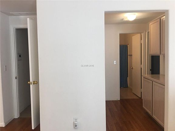 4th image of 6913 Squaw Mountain Dr Unit 101